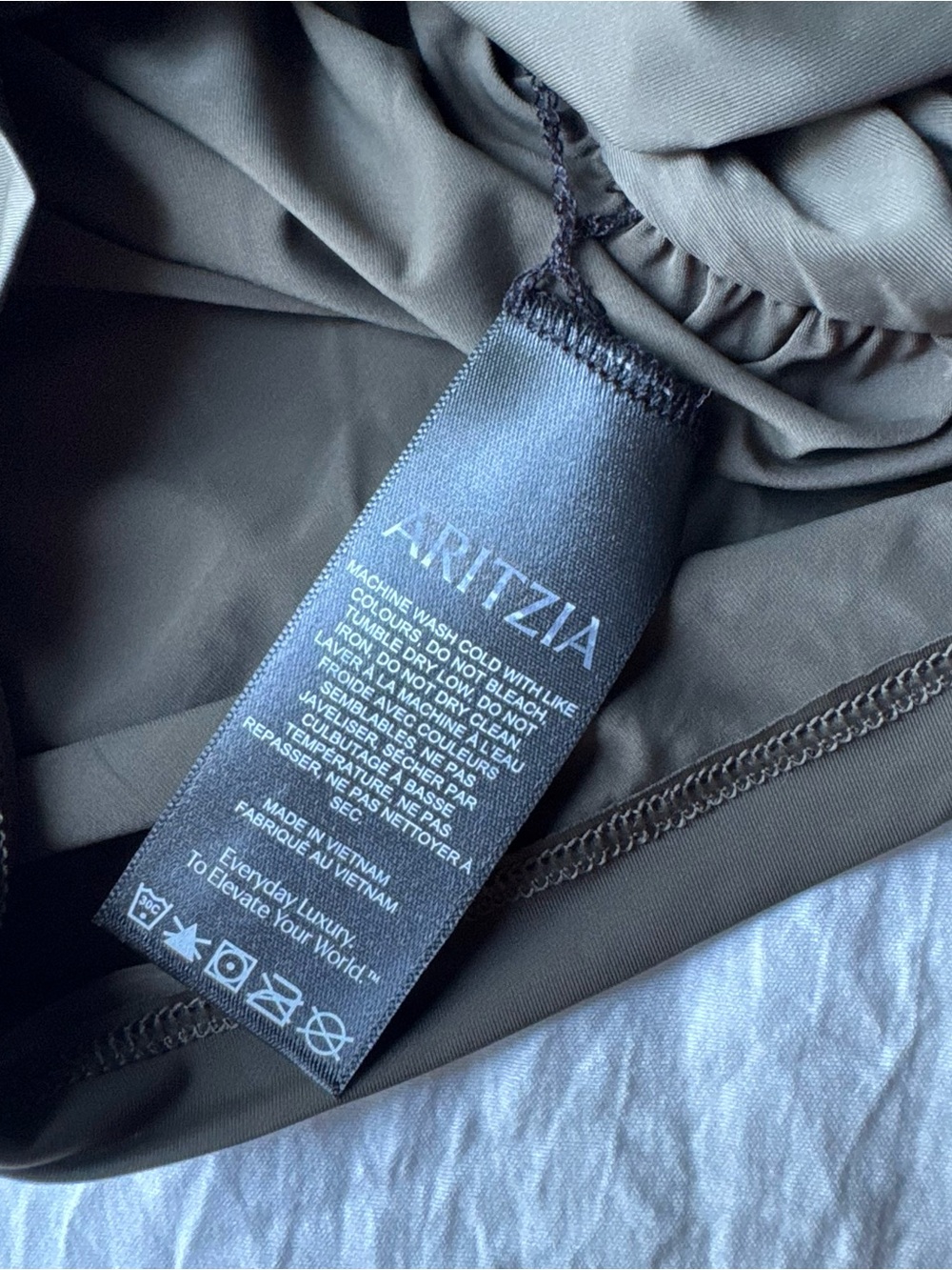 BRAND NEW Wilfred / Aritzia Parfait Longsleeve - Picture 4 of 7